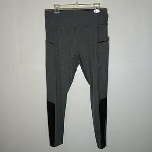 Yoga high rise leggings black cat. Size XL